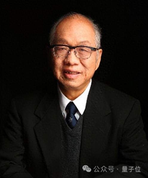 丘成桐新论文致谢GPT和Claude:AI辅助攻克44年前自己列的难题